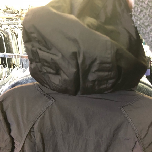 Jacket - Picture 7 of 8